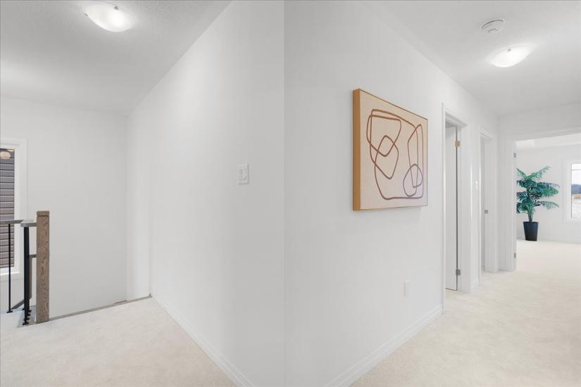 Property listing for 628 Windwood Drive, Binbrook, ON